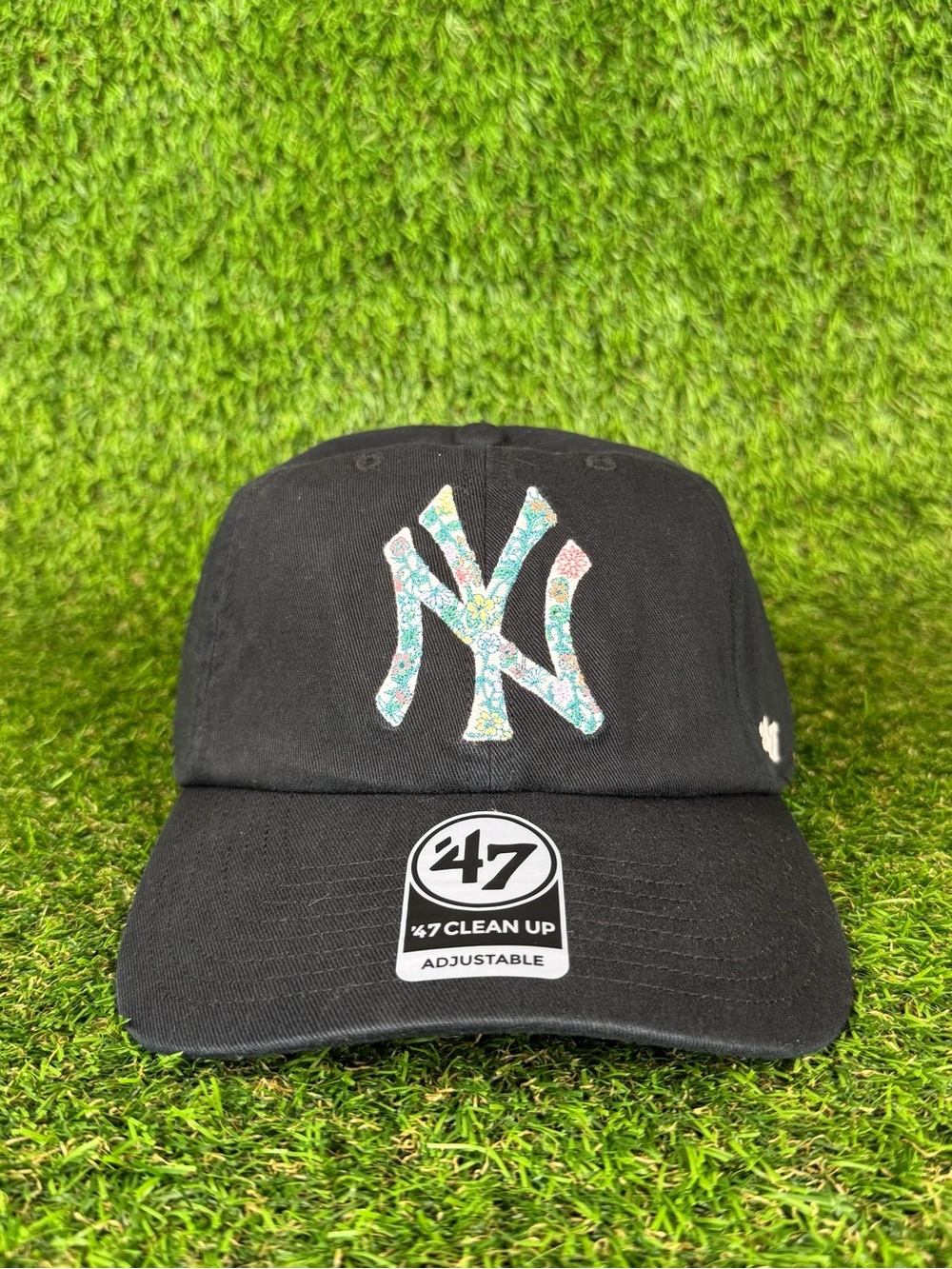 ‘47 Brand Anthropologie New York Yankees Floral Logo Black Baseball Hat Cap OSFM